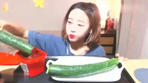 娱乐吃瓜酱工作,揭秘娱乐圈幕后故事与热点事件 第3张 娱乐吃瓜酱工作,揭秘娱乐圈幕后故事与热点事件 第3张